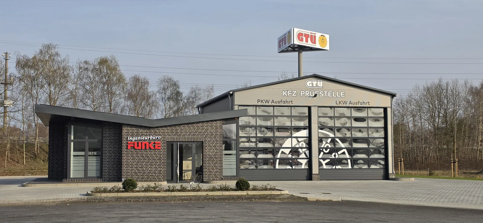 GTÜ-Prüfhalle Lathen, Im Ründerdiek 6, an der B70